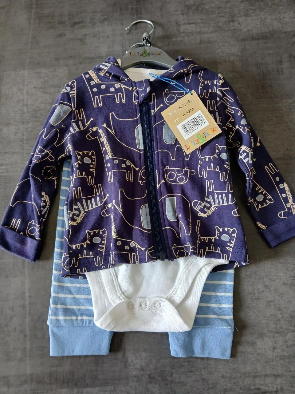 ensemble bodie,pantalon,sweat garcon 3 pieces lily&jack 67/74 cm 6/12 mois
